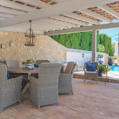 Beautifully Renovated Casa With Swimming Pool * Albufeira