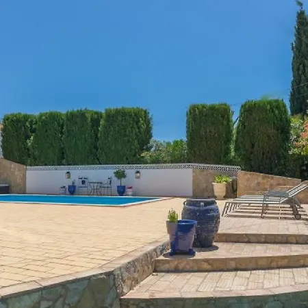 Lejlighed Beautifully Renovated Casa With Swimming Pool