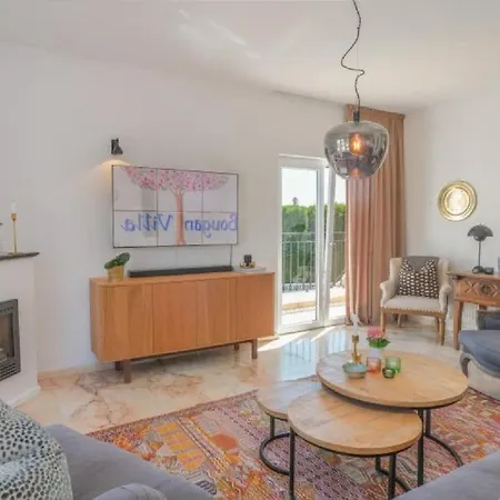 Apartmán Beautifully Renovated Casa With Swimming Pool Albufeira