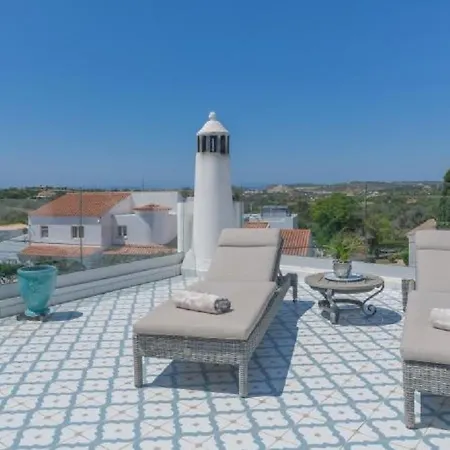 Beautifully Renovated Casa With Swimming Pool