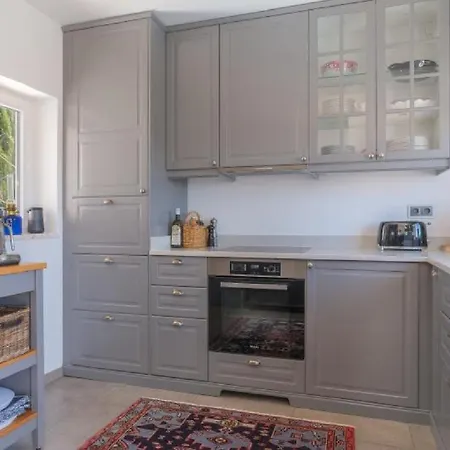 Apartmán Beautifully Renovated Casa With Swimming Pool